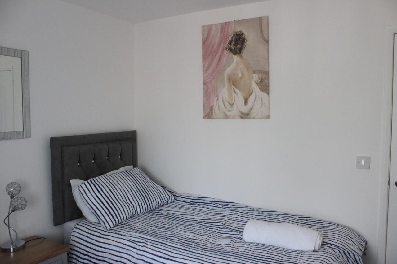 Exquisite And Modern 2 Bed Maisonette 哈姆斯沃思 外观 照片
