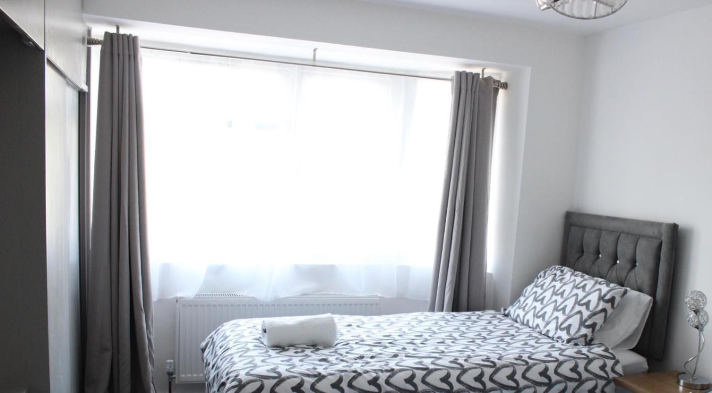 Exquisite And Modern 2 Bed Maisonette 哈姆斯沃思 外观 照片